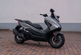 Honda Forza 125