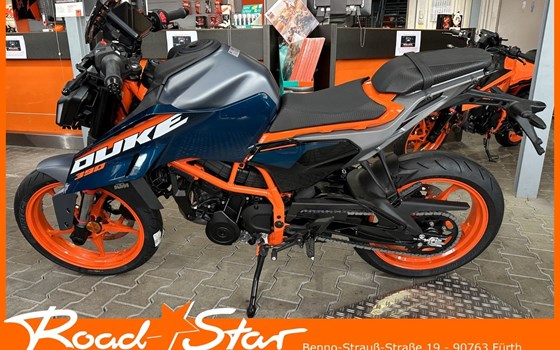 Neufahrzeug KTM 390 Duke - Bild 1