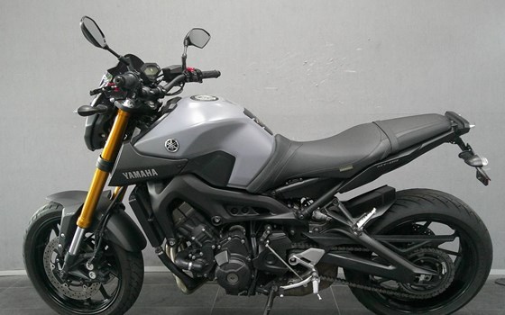 Gebrauchtmotorrad Yamaha MT-09 - Bild 6