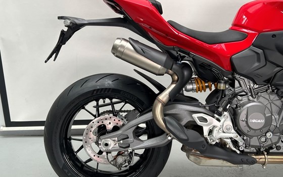 Neufahrzeug Ducati Streetfighter V2 S - Bild 2
