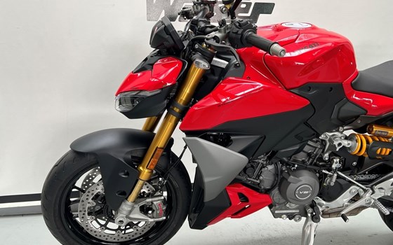 Neufahrzeug Ducati Streetfighter V2 S - Bild 5