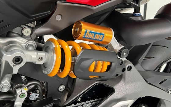 Neufahrzeug Ducati Streetfighter V2 S - Bild 7
