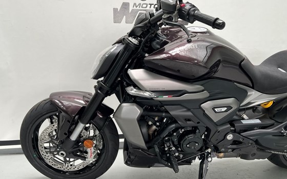Neufahrzeug Ducati XDiavel V4 - Bild 8