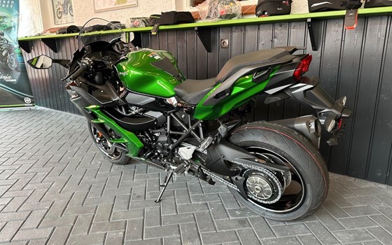 Gebrauchtmotorrad Kawasaki Ninja H2 SX SE - Bild 7