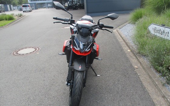 Neufahrzeug Aprilia Tuono 457 - Bild 3