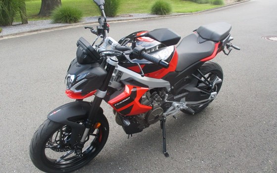 Neufahrzeug Aprilia Tuono 457 - Bild 4