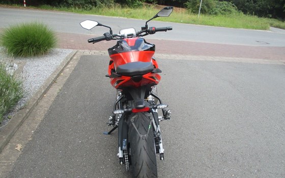 Neufahrzeug Aprilia Tuono 457 - Bild 8