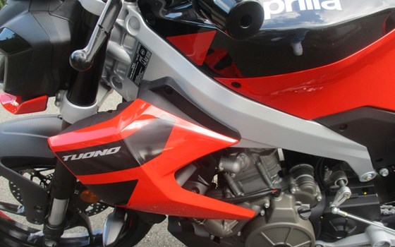 Neufahrzeug Aprilia Tuono 457 - Bild 9