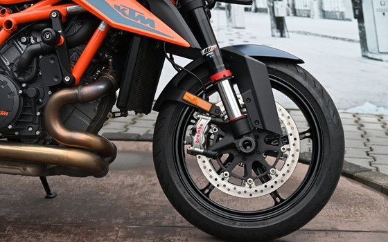 Gebrauchtmotorrad KTM 1290 Super Duke R - Bild 2
