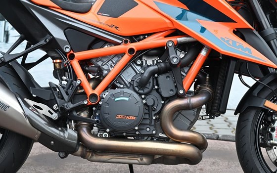 Gebrauchtmotorrad KTM 1290 Super Duke R - Bild 3