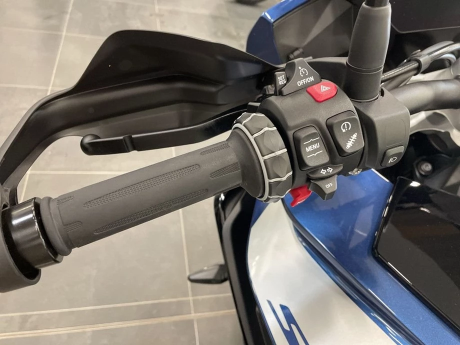 Angebot BMW S 1000 XR Bild 7: Angebot BMW S 1000 XR