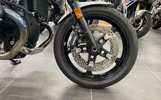 Gebrauchtmotorrad BMW R nineT Racer - Bild 7