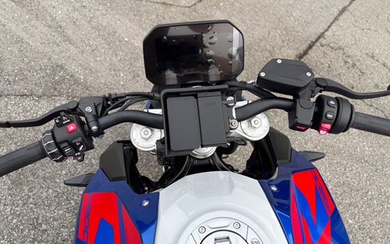 Gebrauchtmotorrad BMW F 900 R - Bild 11