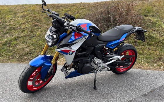 Gebrauchtmotorrad BMW F 900 R - Bild 4