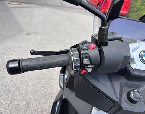 zum Vergrössern bitte anklicken!