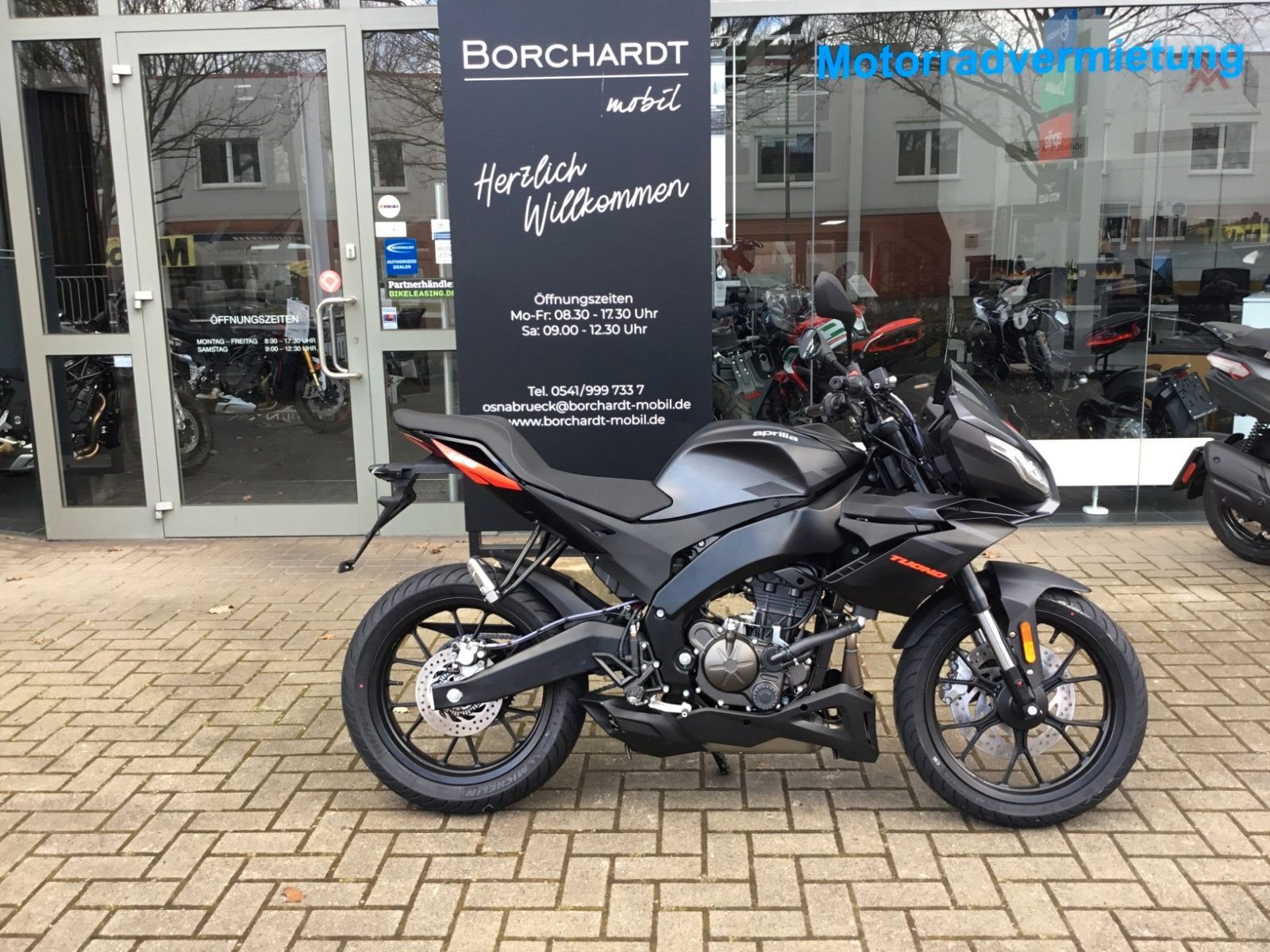 Aprilia Tuono 125