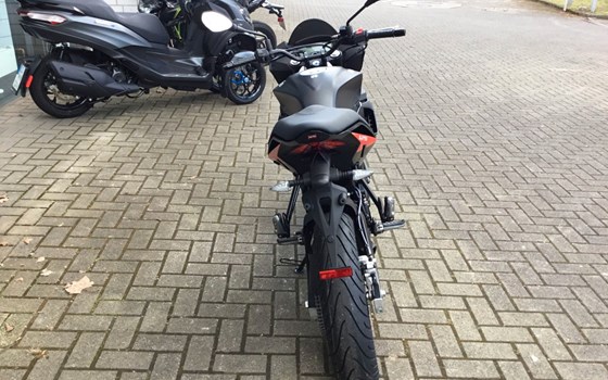 Neufahrzeug Aprilia Tuono 125 - Bild 5