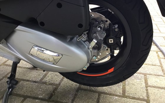 Neufahrzeug Vespa GTS 125 Supersport iGET - Bild 10
