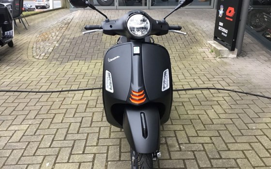 Neufahrzeug Vespa GTS 125 Supersport iGET - Bild 7