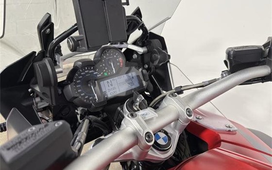 Gebrauchtmotorrad BMW R 1200 GS Adventure - Bild 2 Gebrauchtmotorrad BMW R 1200 GS Adventure - Bild 2