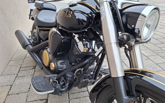 Gebrauchtmotorrad Yamaha XVS 950 A - Bild 4 Gebrauchtmotorrad Yamaha XVS 950 A - Bild 4