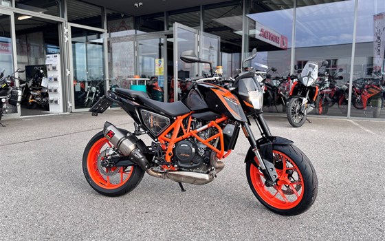 Gebrauchtmotorrad KTM 690 Duke R - Bild 1 Gebrauchtmotorrad KTM 690 Duke R - Bild 1