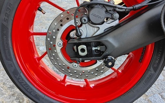 Gebrauchtmotorrad Yamaha MT-09 - Bild 10 Gebrauchtmotorrad Yamaha MT-09 - Bild 10