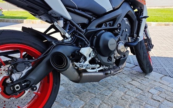 Gebrauchtmotorrad Yamaha MT-09 - Bild 3 Gebrauchtmotorrad Yamaha MT-09 - Bild 3