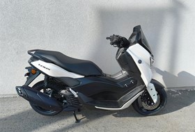 Yamaha NMAX 125