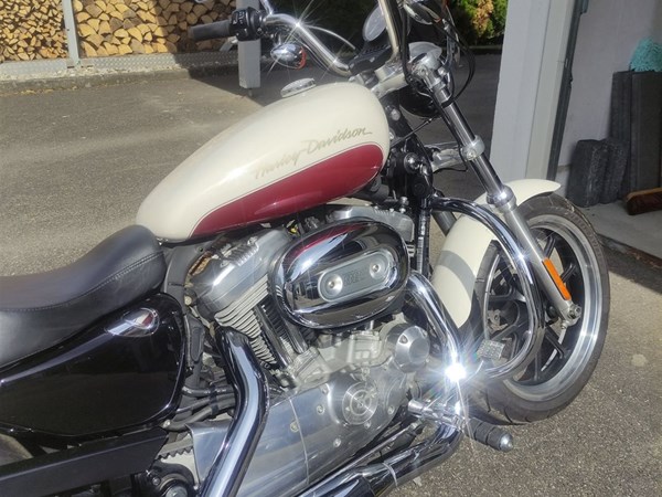 Gebrauchtmotorrad Harley-Davidson Sportster XL 883 L SuperLow