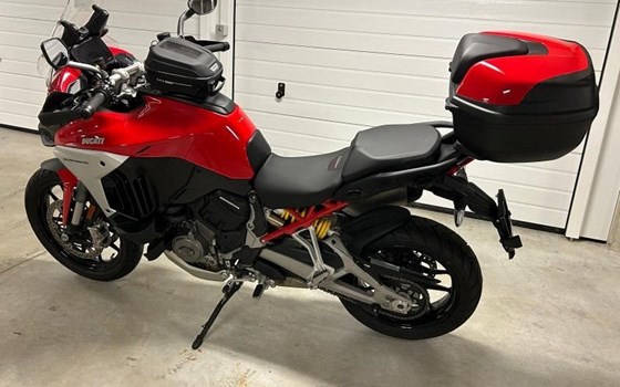 Gebrauchtmotorrad Ducati Multistrada V4 RS - Bild 4 Gebrauchtmotorrad Ducati Multistrada V4 RS - Bild 4