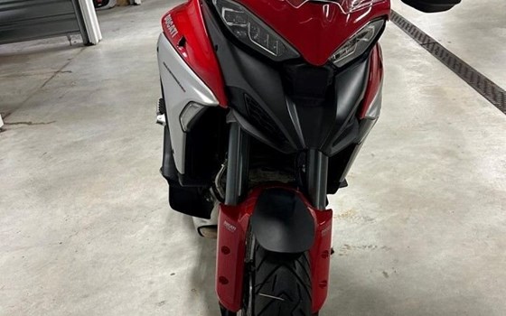 Gebrauchtmotorrad Ducati Multistrada V4 RS - Bild 5 Gebrauchtmotorrad Ducati Multistrada V4 RS - Bild 5