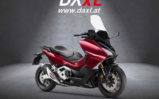 Neufahrzeug Honda Forza 750 - Bild 1 Neufahrzeug Honda Forza 750 - Bild 1