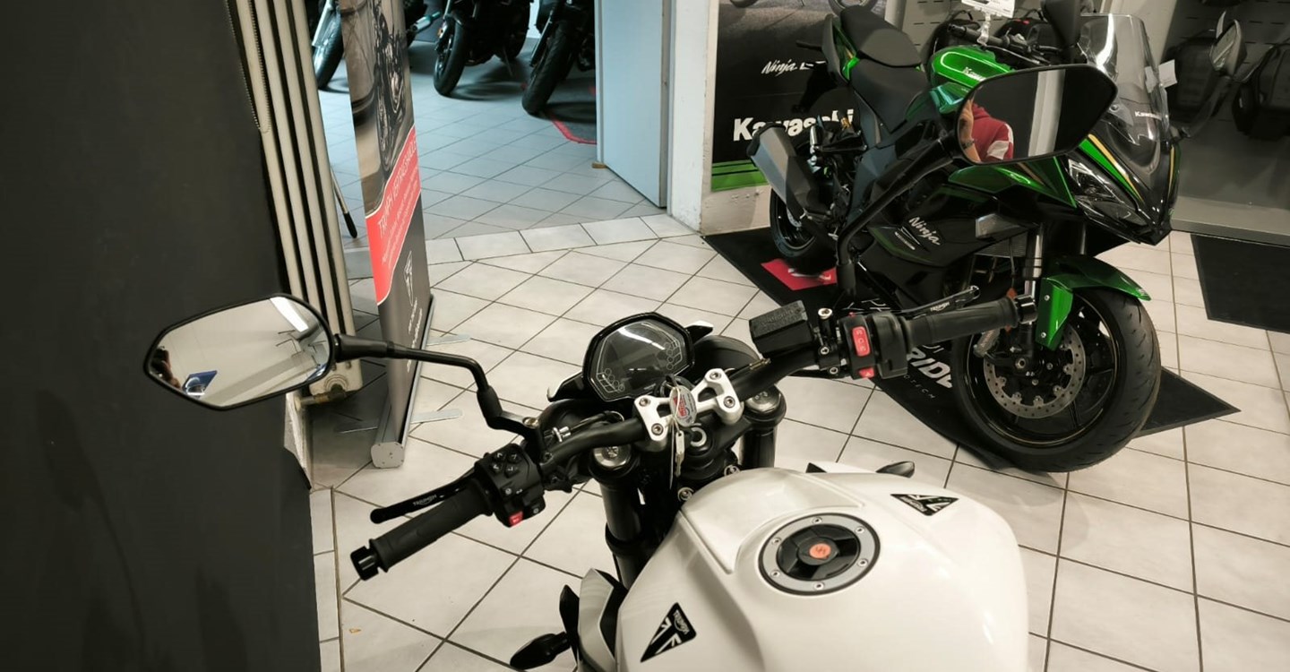 Angebot Triumph Street Triple R
