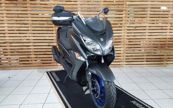 Gebrauchtmotorrad Suzuki Burgman 400 - Bild 4