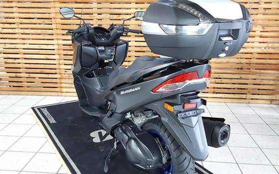 Gebrauchtmotorrad Suzuki Burgman 400 - Bild 5