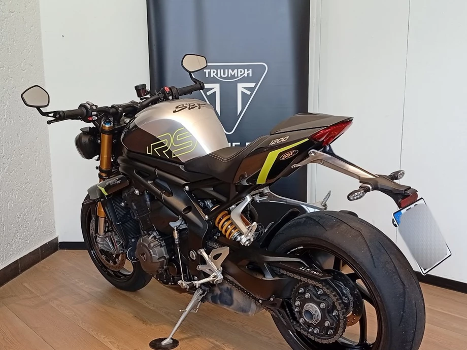 Angebot Triumph Speed Triple 1200 RS Bild 10: Angebot Triumph Speed Triple 1200 RS
