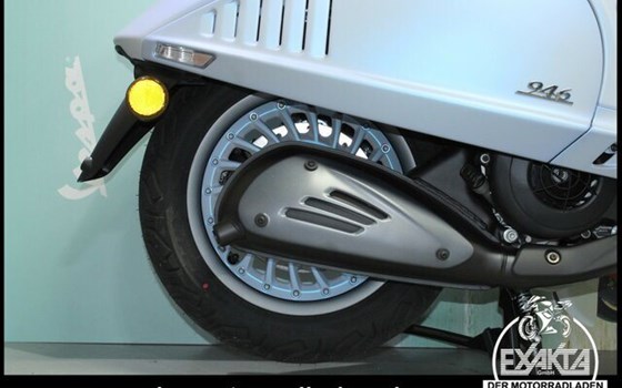 Neufahrzeug Vespa 946 Snake - Bild 22