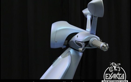 Neufahrzeug Vespa 946 Snake - Bild 27