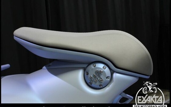 Neufahrzeug Vespa 946 Snake - Bild 29