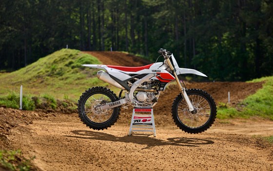 Neufahrzeug Yamaha YZ125LC 70th Anniversary Edition - Bild 5