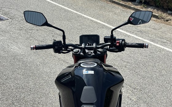 Gebrauchtmotorrad Honda CB750 Hornet - Bild 6 Gebrauchtmotorrad Honda CB750 Hornet - Bild 6