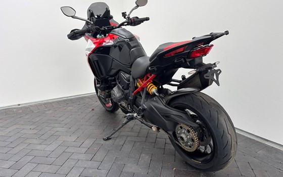 Gebrauchtmotorrad Ducati Multistrada V4 Pikes Peak - Bild 10