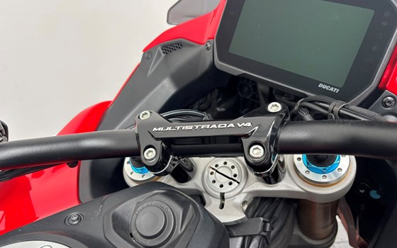Gebrauchtmotorrad Ducati Multistrada V4 Pikes Peak - Bild 3