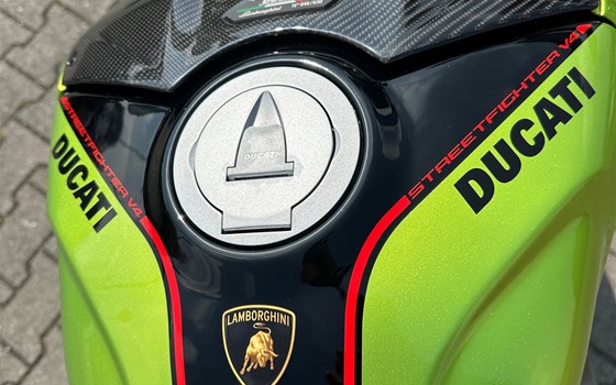 Neufahrzeug Ducati Streetfighter V4 Lamborghini - Bild 8 Neufahrzeug Ducati Streetfighter V4 Lamborghini - Bild 8