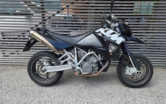 Gebrauchtmotorrad KTM 950 Supermoto - Bild 1 Gebrauchtmotorrad KTM 950 Supermoto - Bild 1