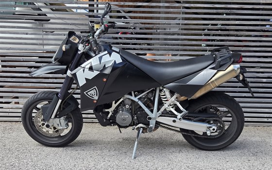 Gebrauchtmotorrad KTM 950 Supermoto - Bild 2 Gebrauchtmotorrad KTM 950 Supermoto - Bild 2
