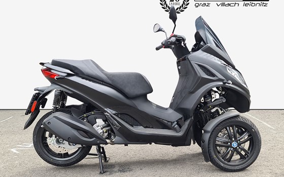 Neufahrzeug Piaggio MP3 300 HPE - Bild 1 Neufahrzeug Piaggio MP3 300 HPE - Bild 1