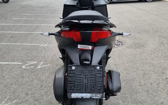 Neufahrzeug Piaggio MP3 300 HPE - Bild 6 Neufahrzeug Piaggio MP3 300 HPE - Bild 6