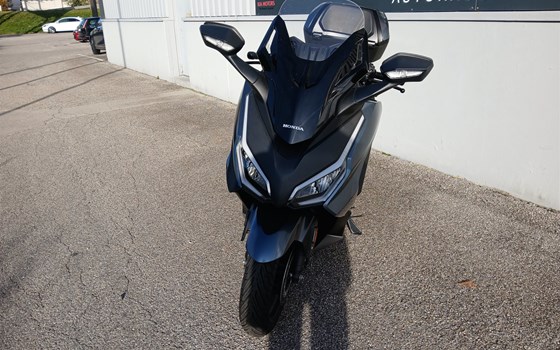 Gebrauchtmotorrad Honda Forza 350 - Bild 3